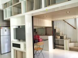 euHabitat (D14), Condominium #559920221